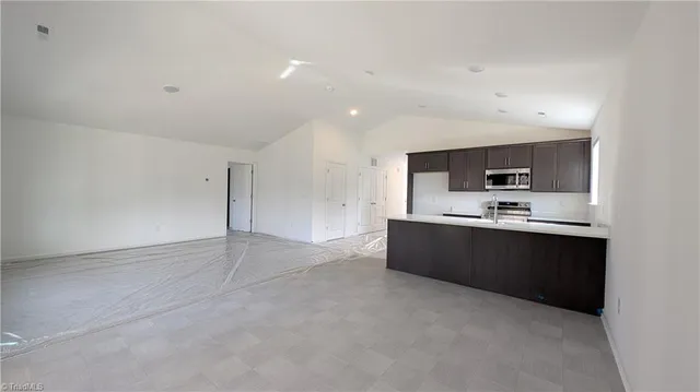 $298,990 | 2624 Stone Gdn Drive, Walkertown, NC 27051