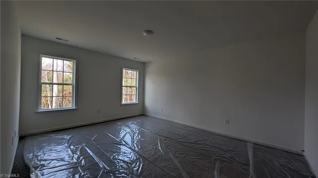 $298,990 | 2624 Stone Gdn Drive, Walkertown, NC 27051