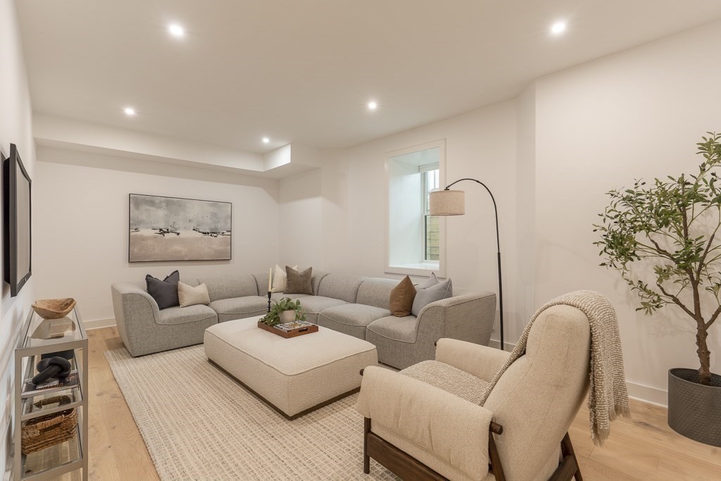 177 Thorndike Street, Unit 1 Brookline, MA 02446 - Photo 33 of 42