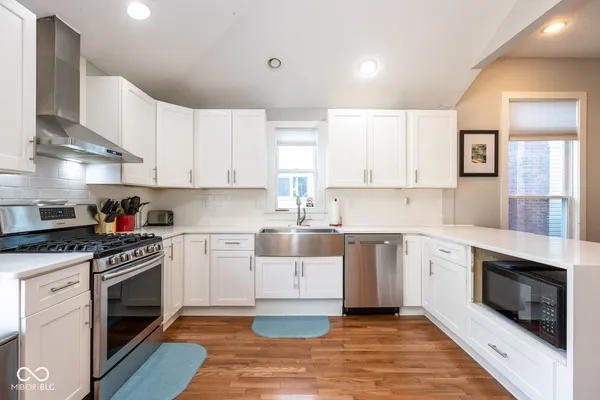 $399,000 | 1334 East Market Street, Indianapolis, IN 46202