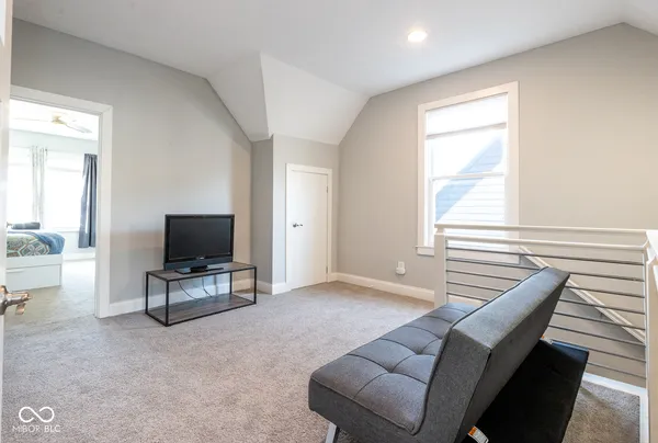 $399,000 | 1334 East Market Street, Indianapolis, IN 46202