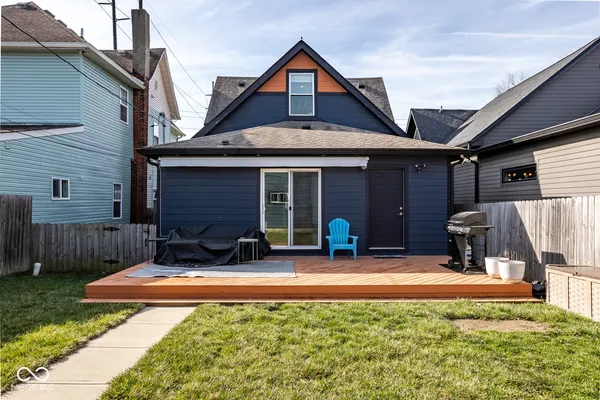 $399,000 | 1334 East Market Street, Indianapolis, IN 46202