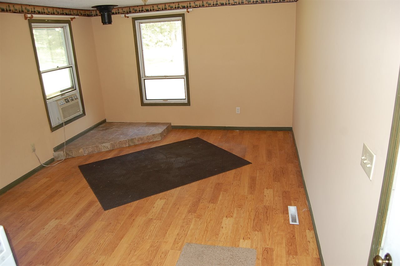 6392 Clark Road Kingsley, MI 49649 - Photo 13 of 29 1866533-12.JPG