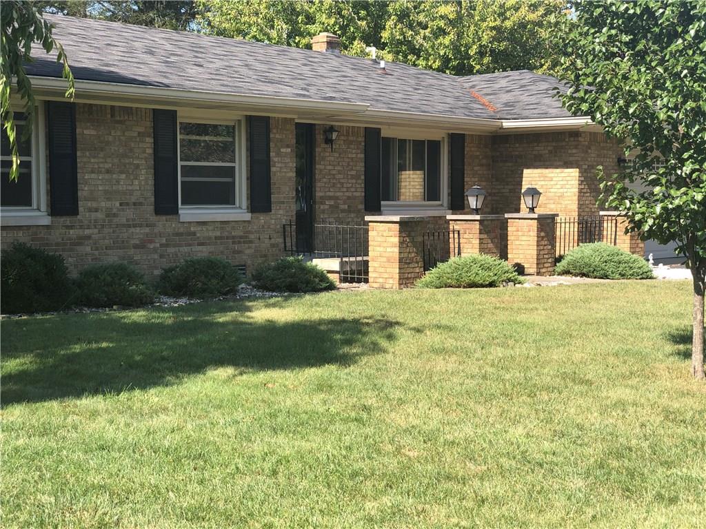 396 Shadow Road Greenwood, IN 46142 - Photo 3 of 27