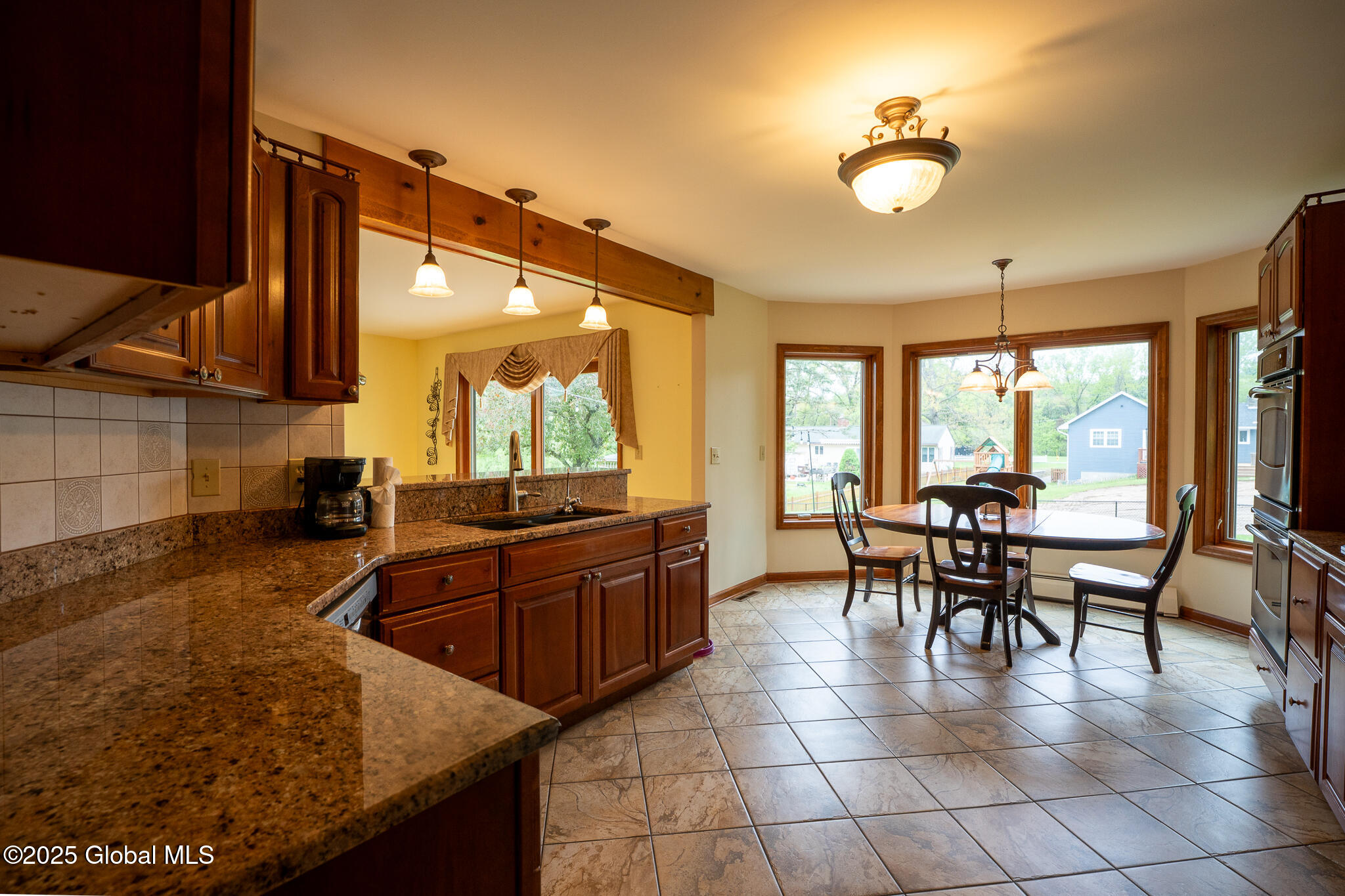 44 Couse Lane Bethlehem, NY 12159 - Photo 15 of 47 14