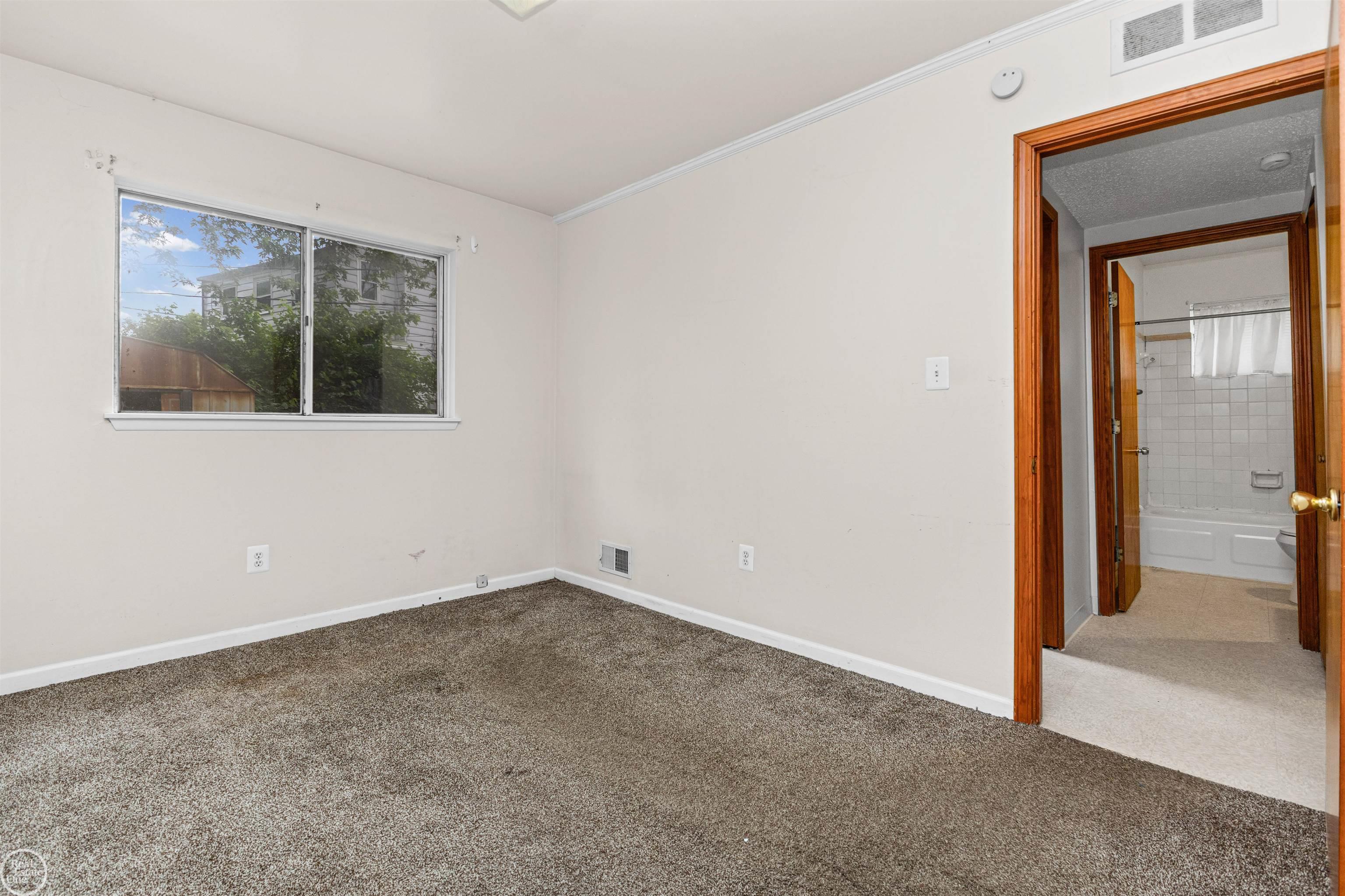 6793 Prospect Avenue Warren, MI 48091 - Photo 23 of 39