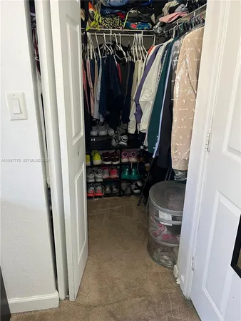 $3,000 | 8925 West 35th Court, Unit 8925, Hialeah, FL 33018