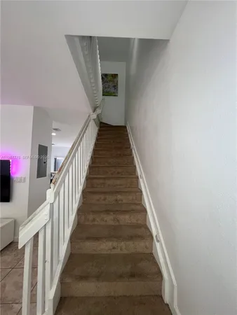 $3,000 | 8925 West 35th Court, Unit 8925, Hialeah, FL 33018