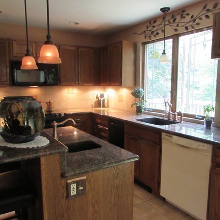 53 Carroll Road Grafton, MA 01536 - Photo 8 of 29 Gallery Image 8