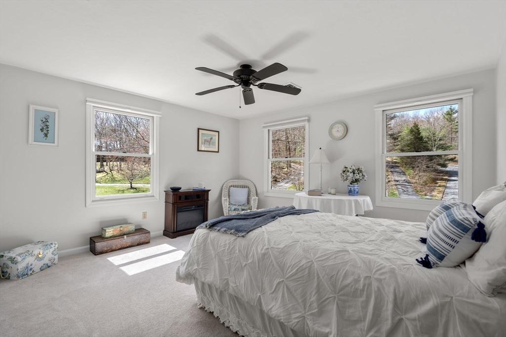 12 Valleywood Road Hopkinton, MA 01748 - Photo 21 of 36 Gallery Image 21