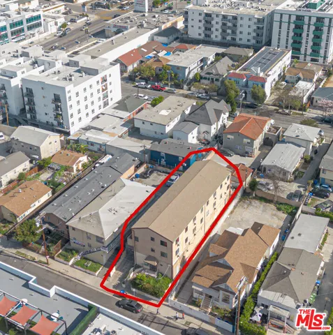 a picture of city view