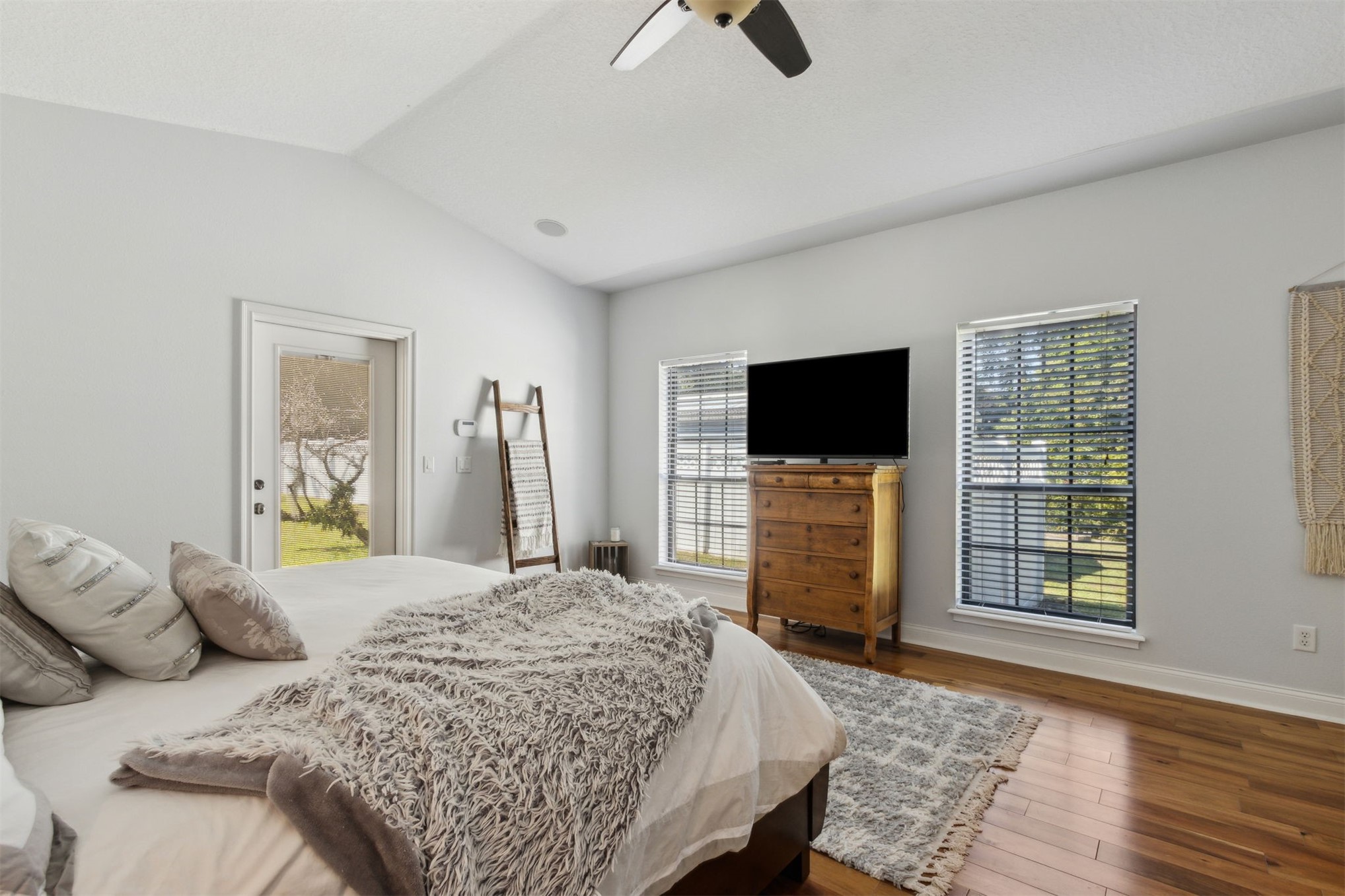 87377 Raddin Road Yulee, FL 32097 - Photo 38 of 75 Primary suite
