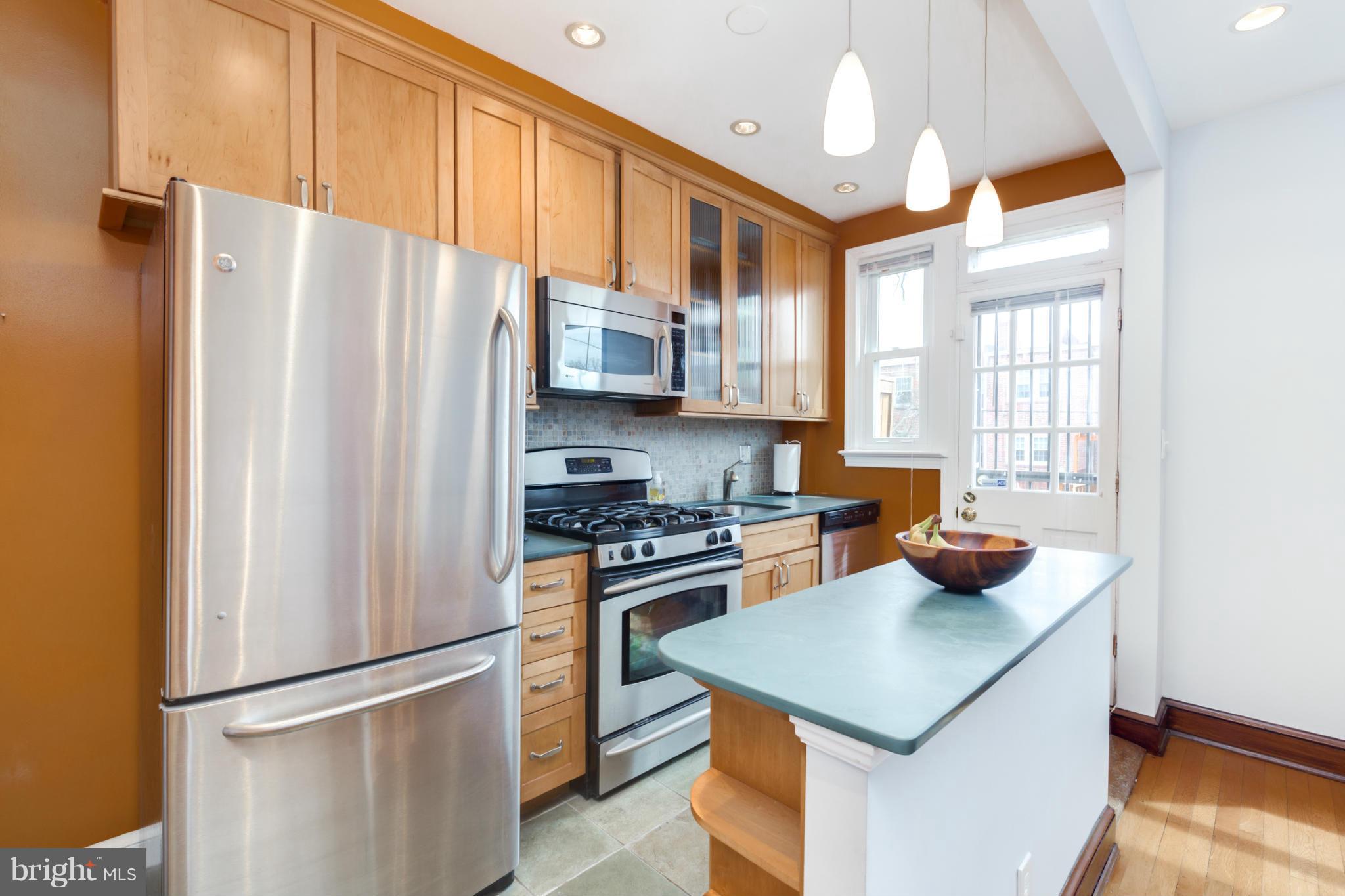 2235 39th Place Northwest Washington, DC 20007 - Photo 8 of 23 Kitchen