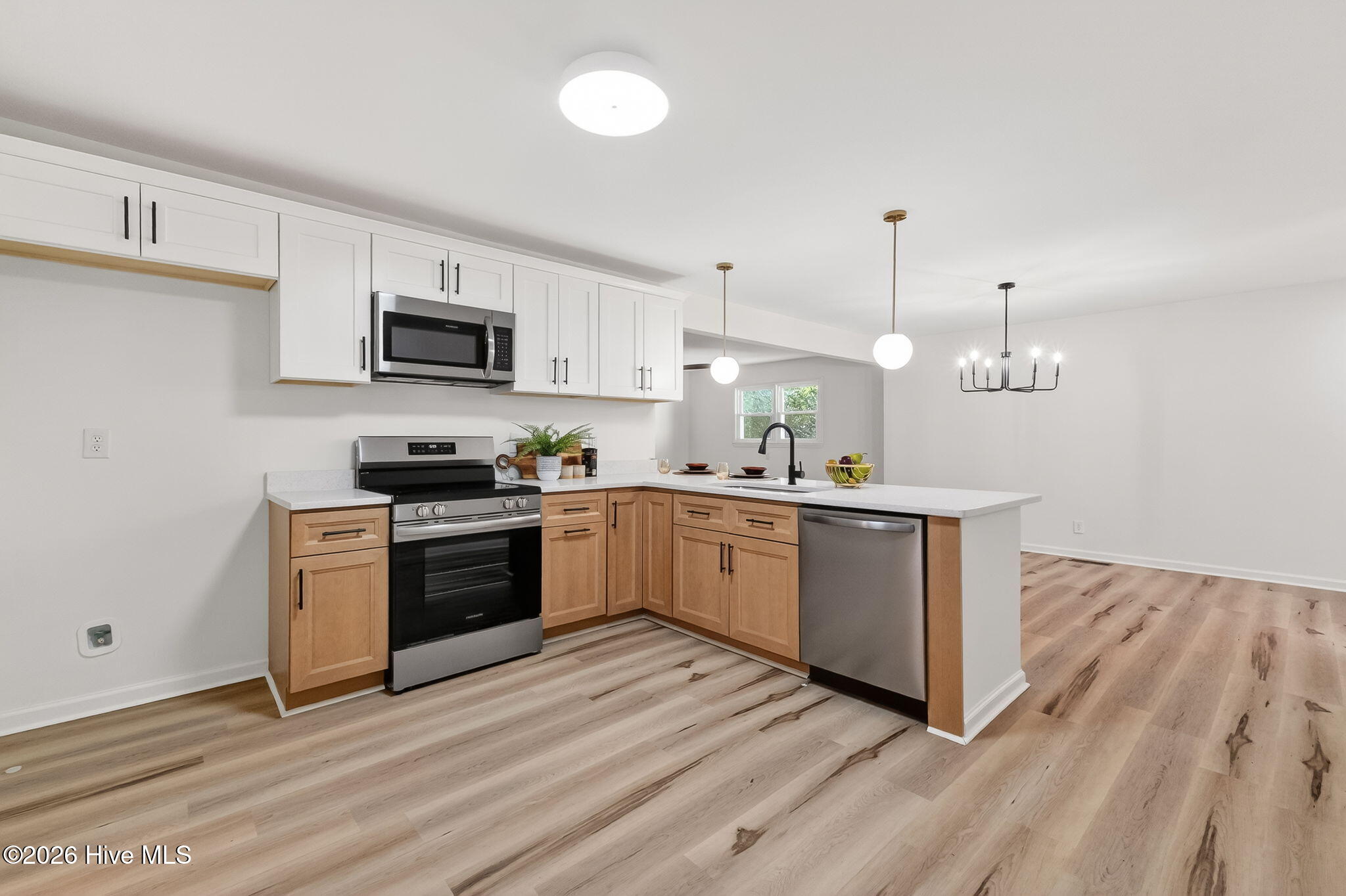 109 Hardee Street Clayton, NC 27520 - Photo 9 of 53 11-web-or-mls-DSC07777