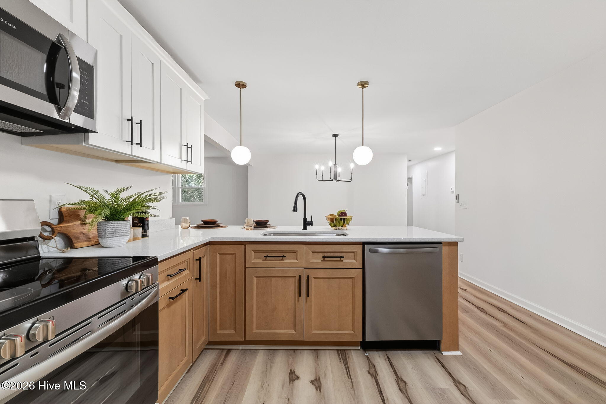 109 Hardee Street Clayton, NC 27520 - Photo 10 of 53 12-web-or-mls-DSC07779