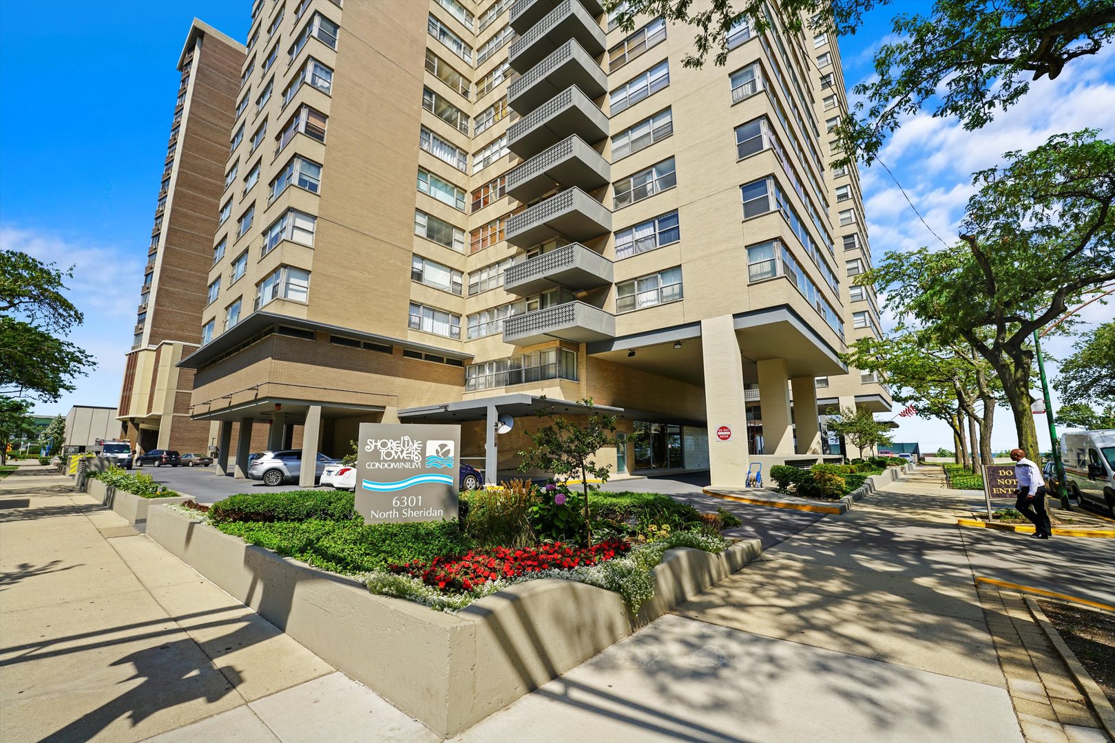 6301 North Sheridan Road, Unit 9A Chicago, IL 60660 - Photo 21 of 23 not sure