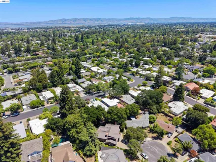$1,995,000 | 4250 Ruthelma Avenue, Palo Alto, CA 94306