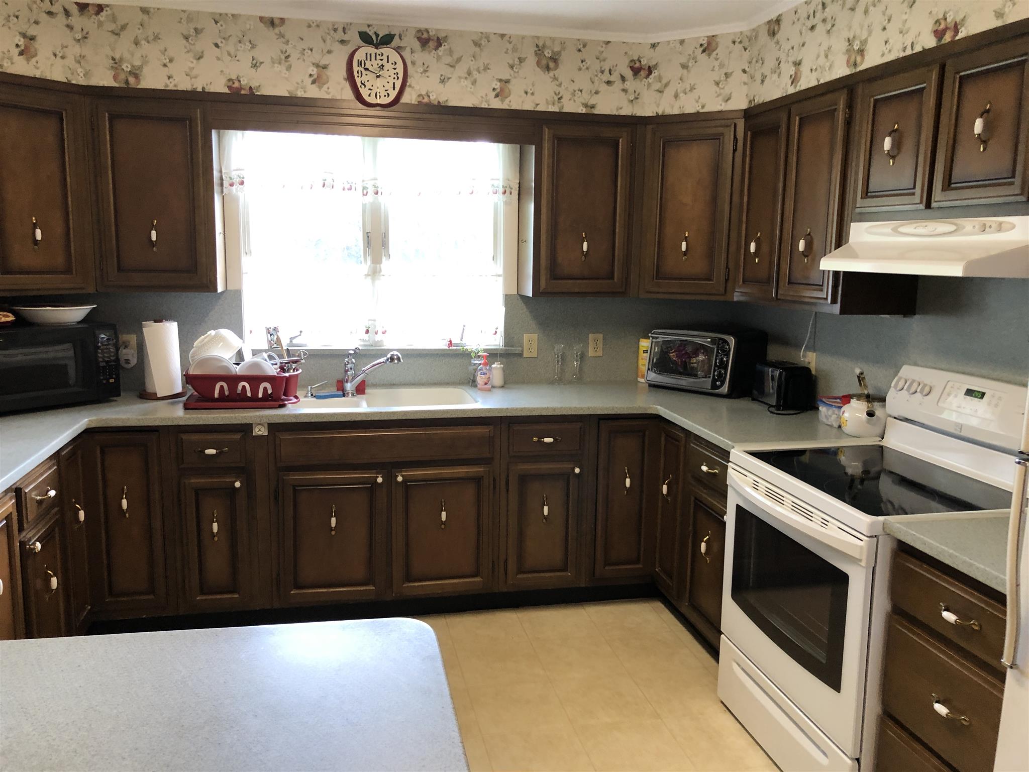6 Lockwood Avenue Springfield, VT 05156 - Photo 12 of 25