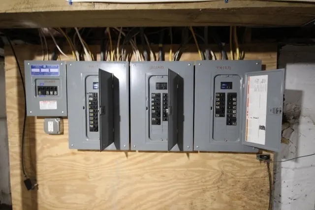 a view of an entryway