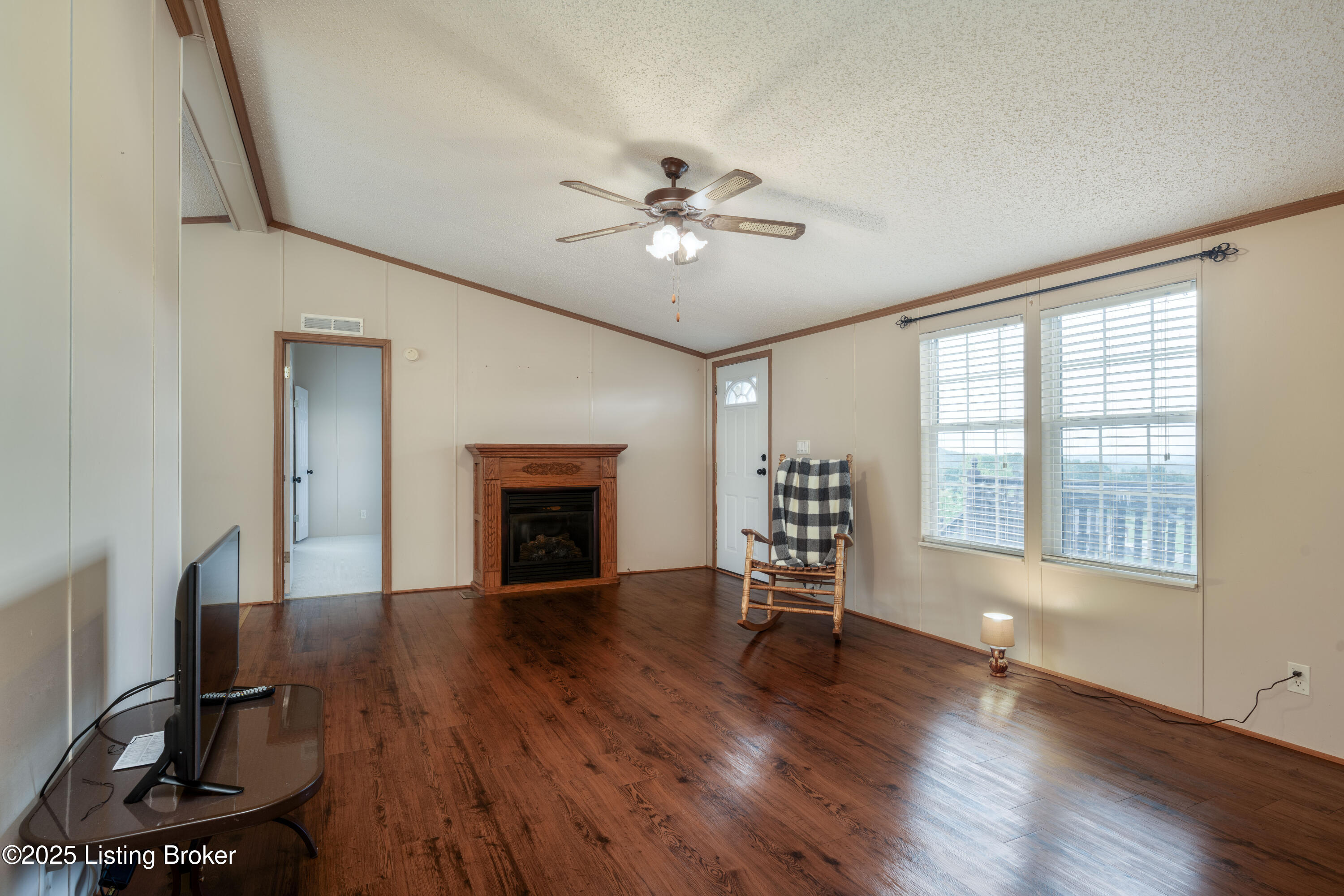180 Stiles Road Battletown, KY 40104 - Photo 8 of 47 DHI-108