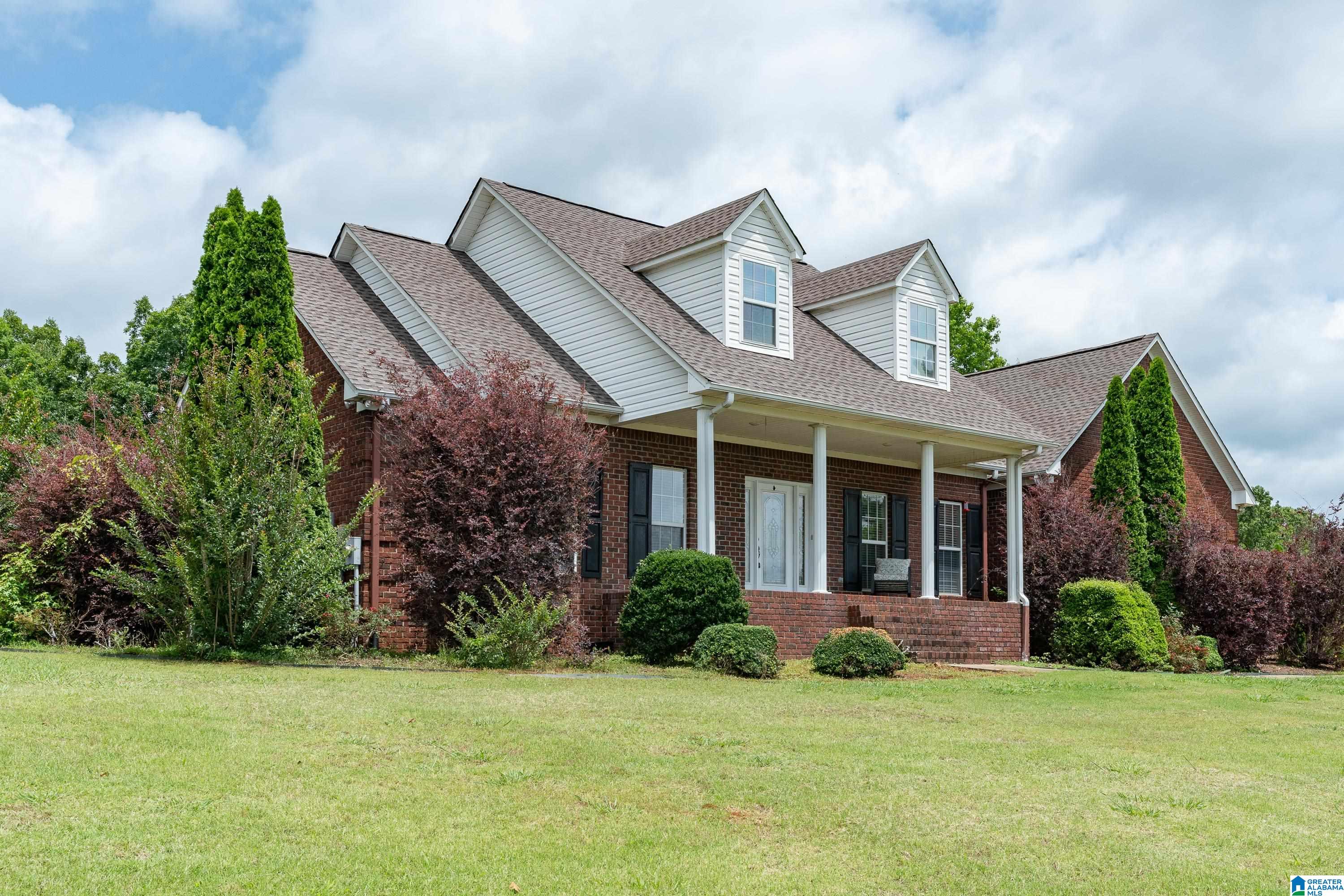 925 Hamilton Mountain Road Blountsville, AL 35031 - Photo 2 of 72