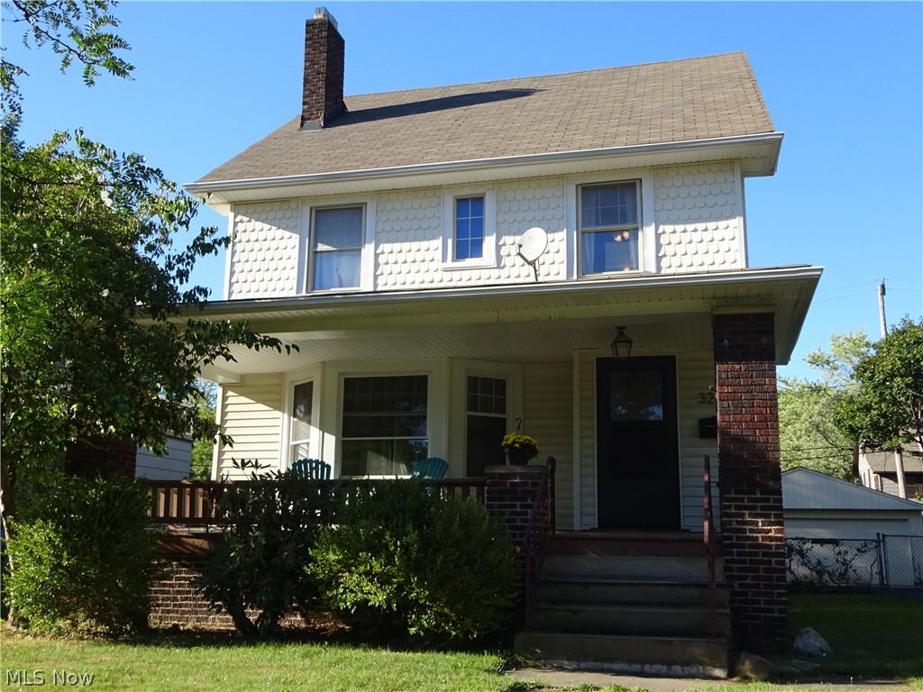 3245 Redwood Road Cleveland Heights, OH 44118 - Photo 2 of 24