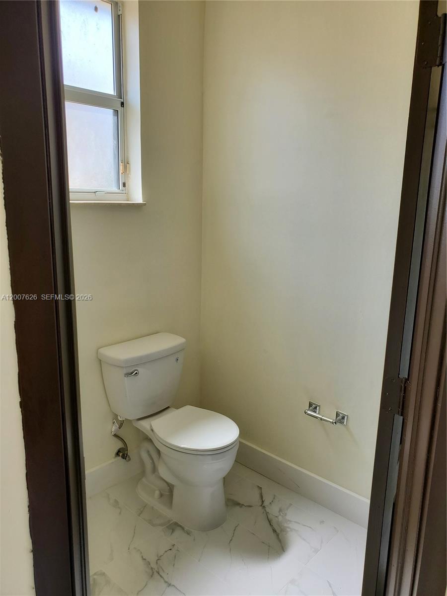 13952 Southwest 153rd Terrace Miami, FL 33177 - Photo 31 of 41