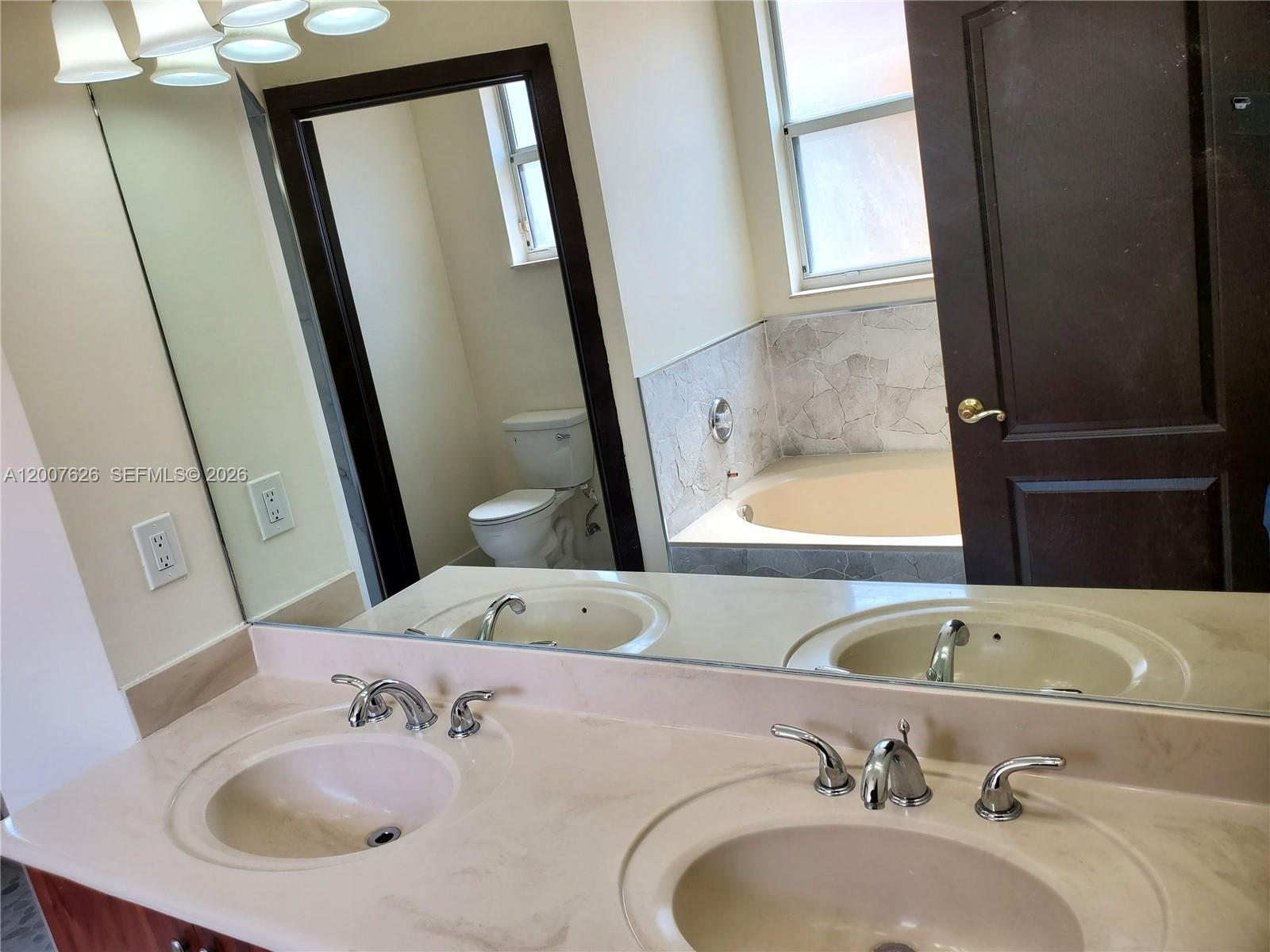 13952 Southwest 153rd Terrace Miami, FL 33177 - Photo 33 of 41
