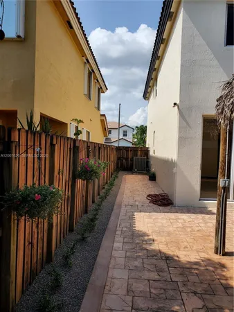 $3,450 | 13952 Southwest 153rd Terrace, Miami, FL 33177