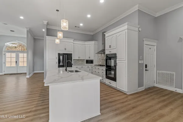 $724,900 | 49 Canebrake Boulevard, Hattiesburg, MS 39402