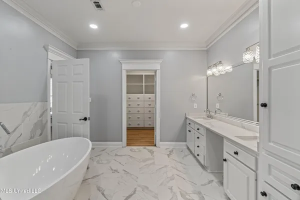 $724,900 | 49 Canebrake Boulevard, Hattiesburg, MS 39402