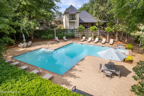 $724,900 | 49 Canebrake Boulevard, Hattiesburg, MS 39402