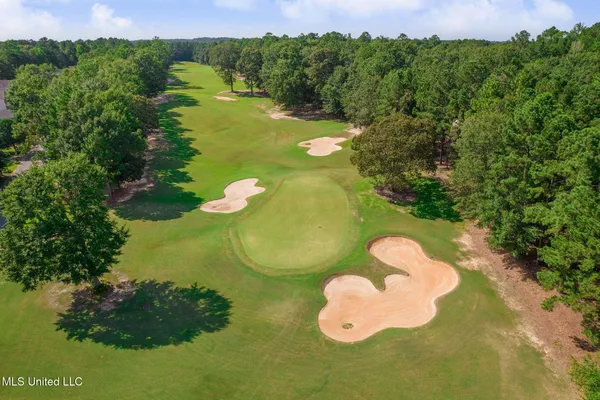 $724,900 | 49 Canebrake Boulevard, Hattiesburg, MS 39402