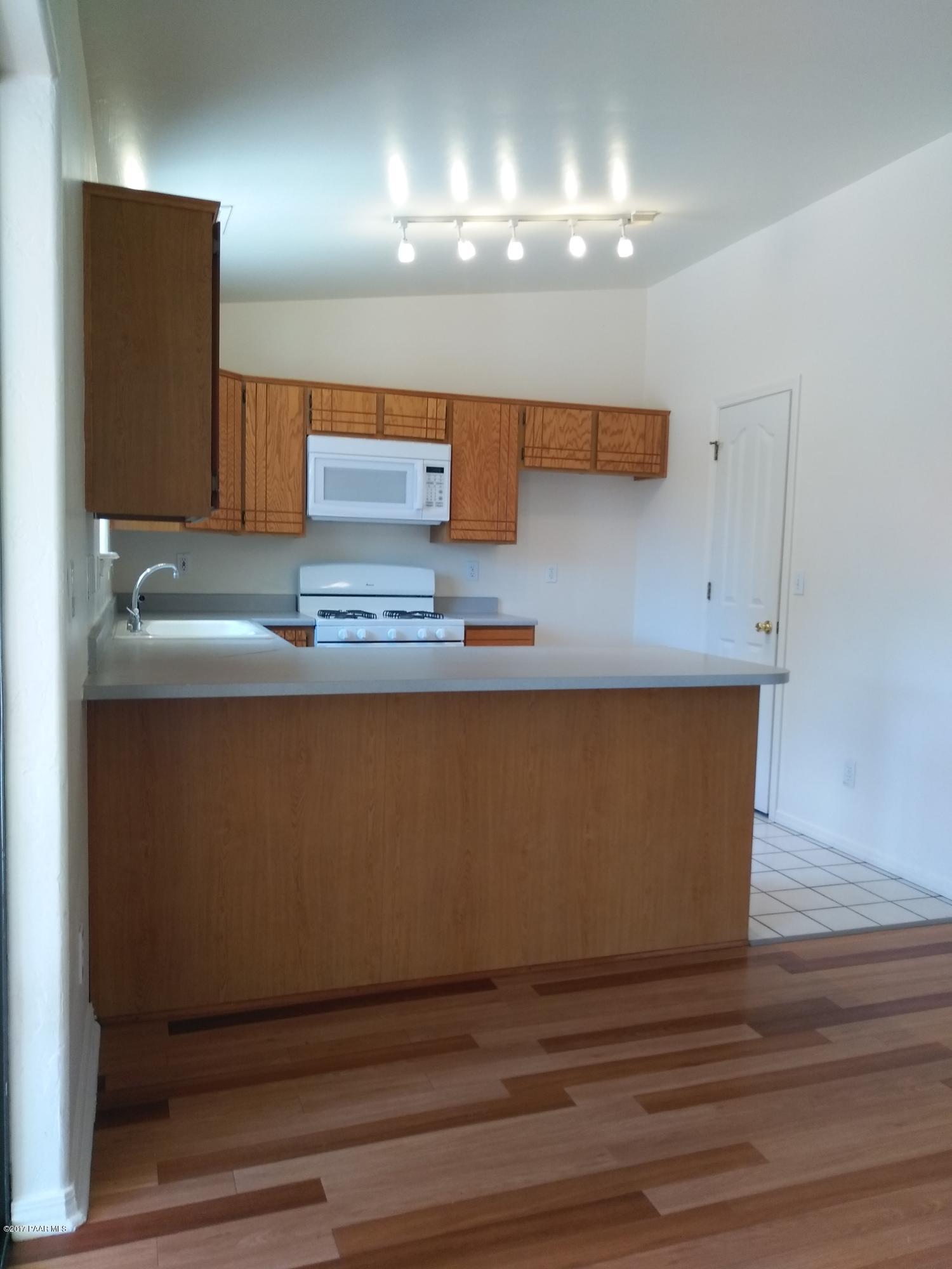 5148 North Long Rifle Road Prescott Valley, AZ 86314 - Photo 9 of 30 Kitchen