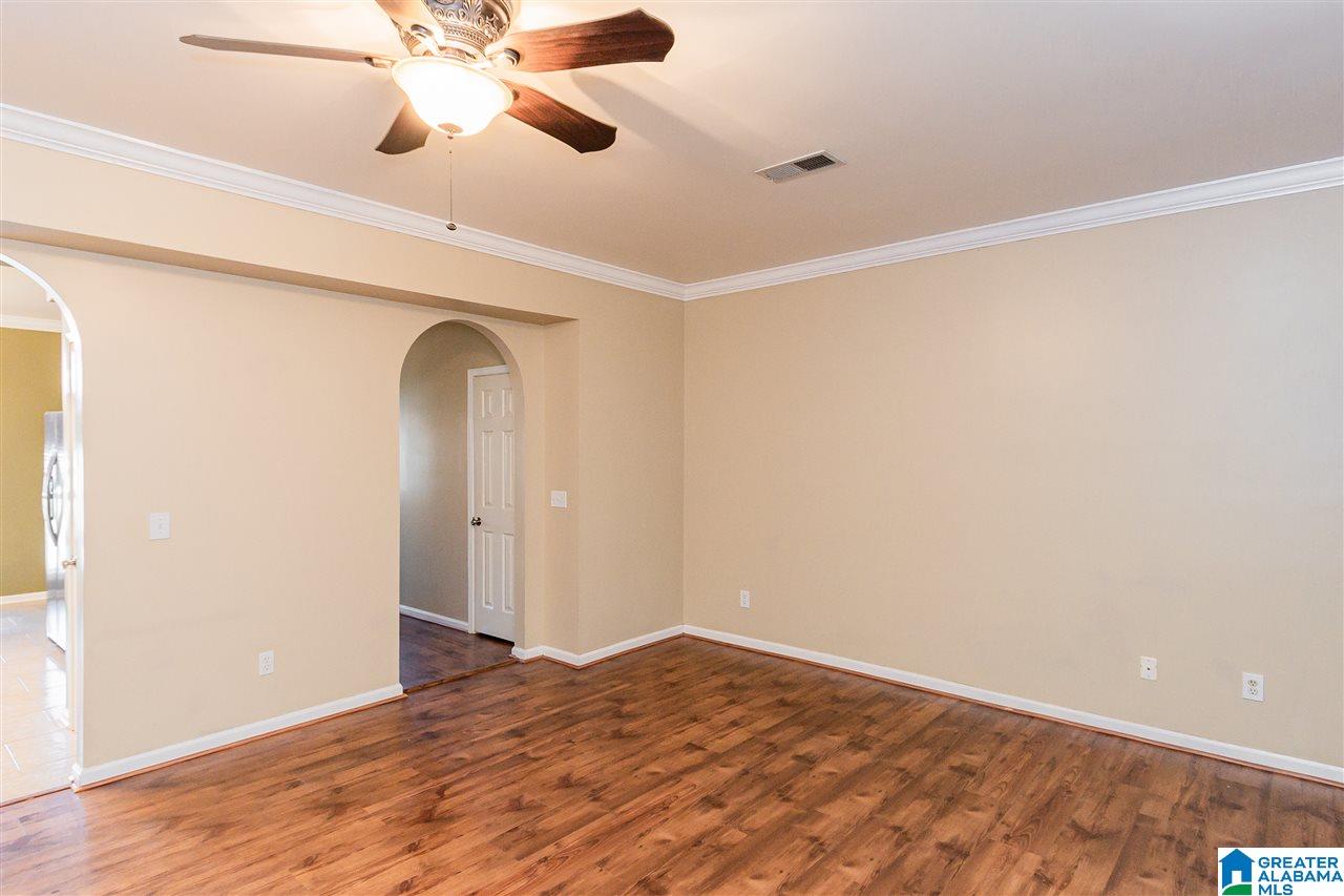 439 Cambrian Ridge Trail Pelham, AL 35124 - Photo 7 of 33