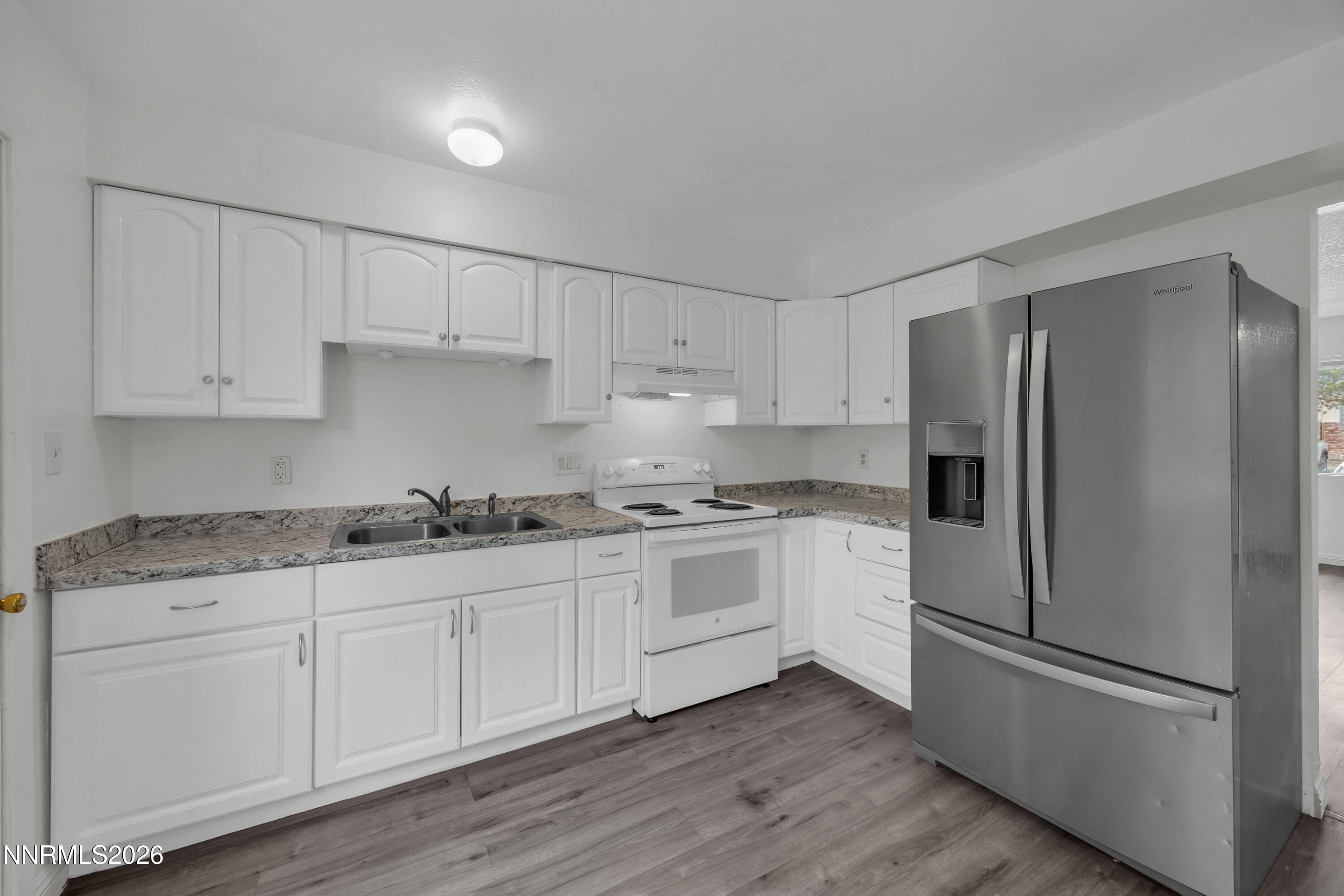 1414 East 9th Street, Unit 2 Reno, NV 89512 - Photo 15 of 31 13_img_8852