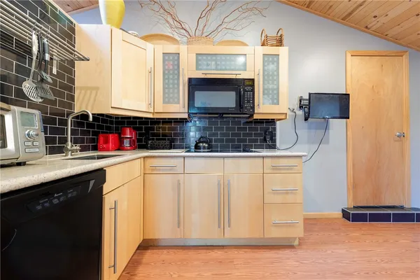 $1,550 | 5500 Westminster Drive, Unit B, Austin, TX 78723