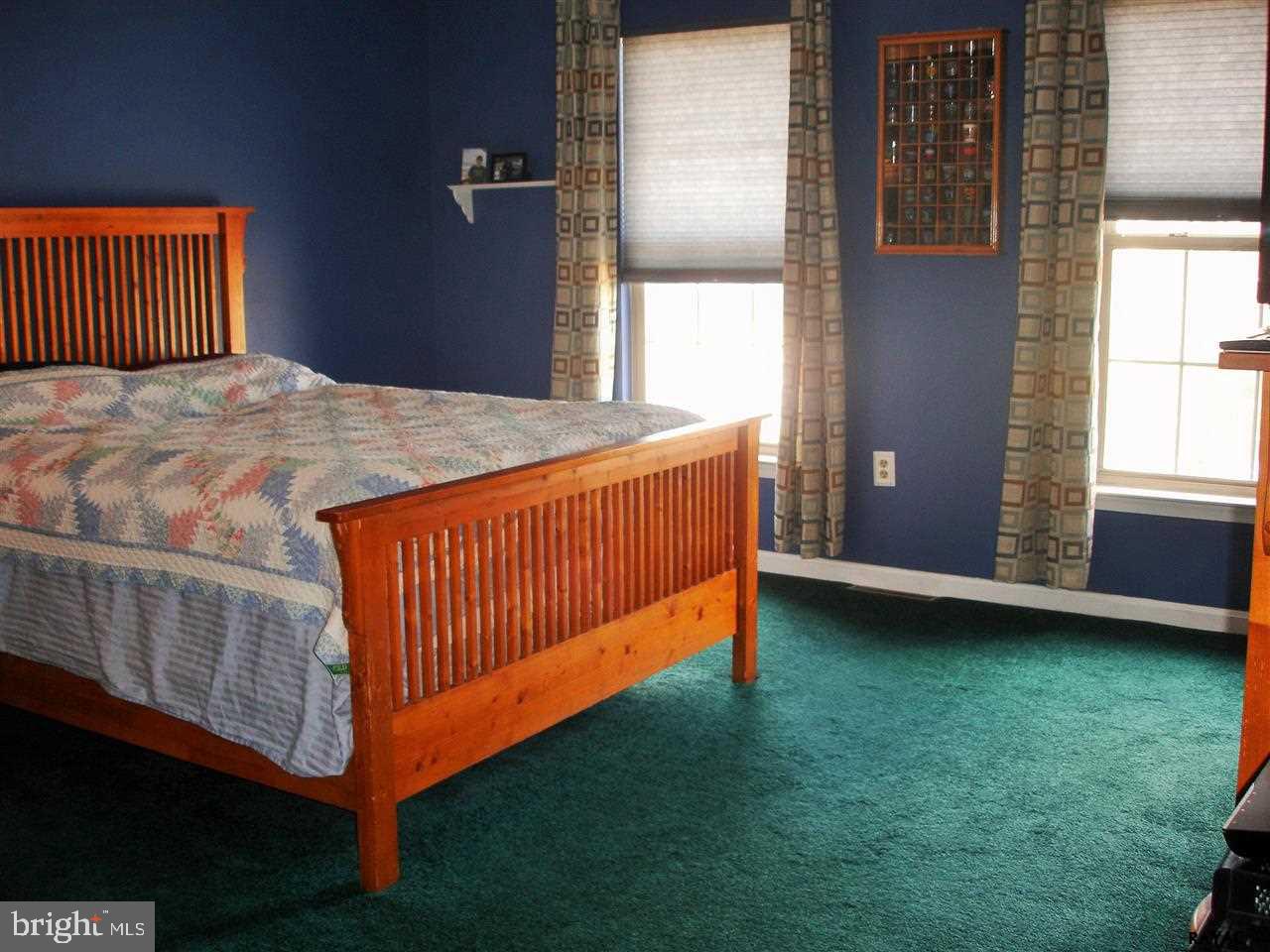 127 Pointe Ridge Drive York, PA 17402 - Photo 11 of 22 Gallery Image 11