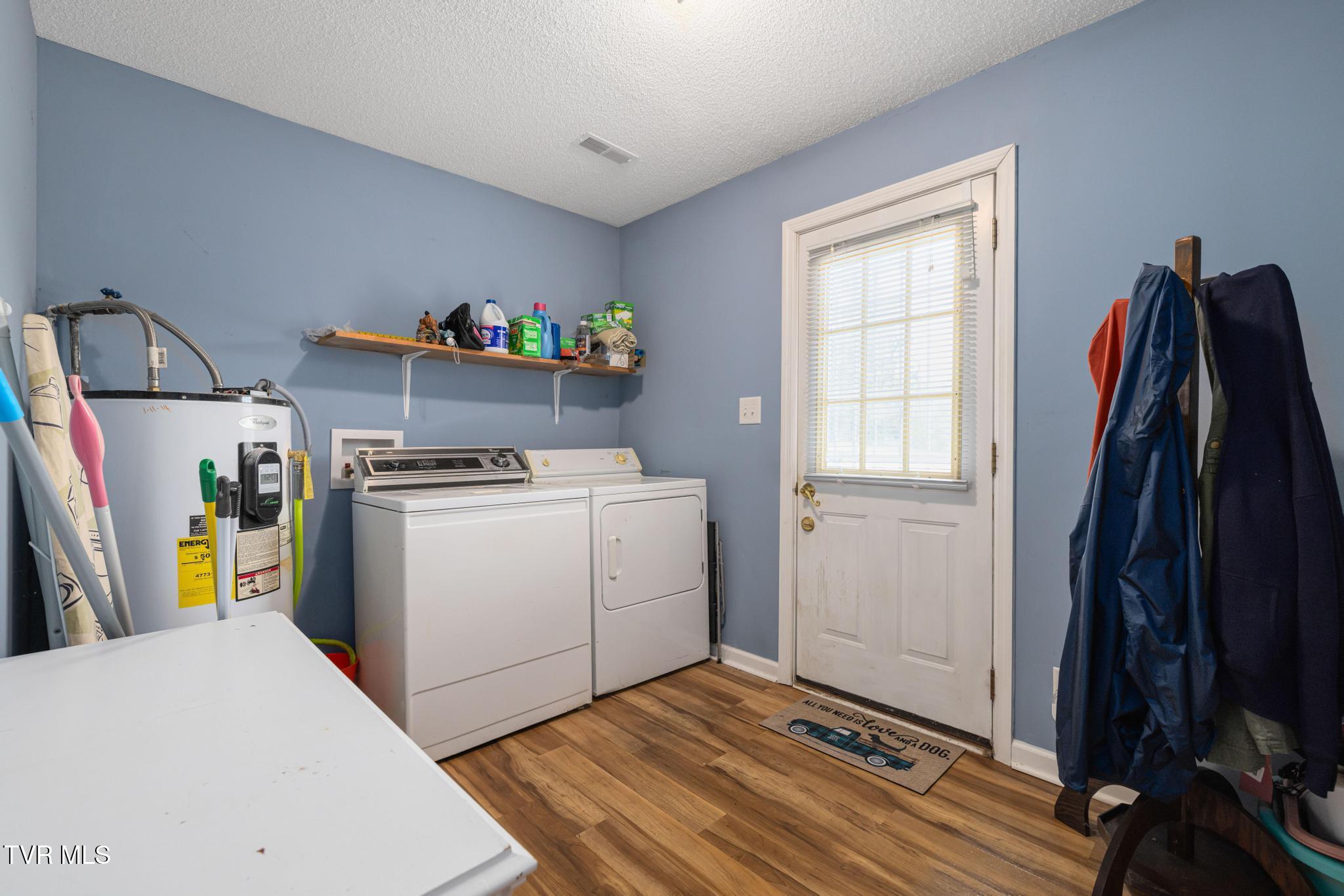 702 Jordan Road Elizabethton, TN 37643 - Photo 30 of 42 IMG_8490