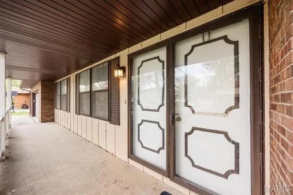 $285,000 | 717 Knipp Drive, Mascoutah, IL 62258