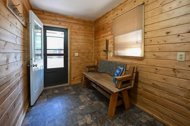 $699,900 | 1192 Blackburn Road, Spooner, WI 54801