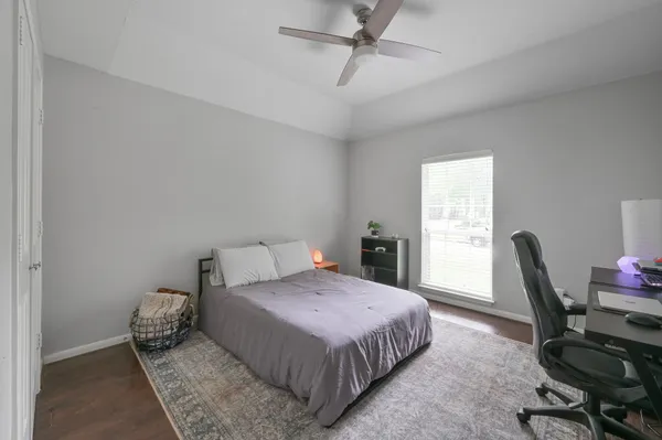 $574,900 | 2 Westward Ridge Place, The Woodlands, TX 77384