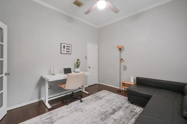 $574,900 | 2 Westward Ridge Place, The Woodlands, TX 77384