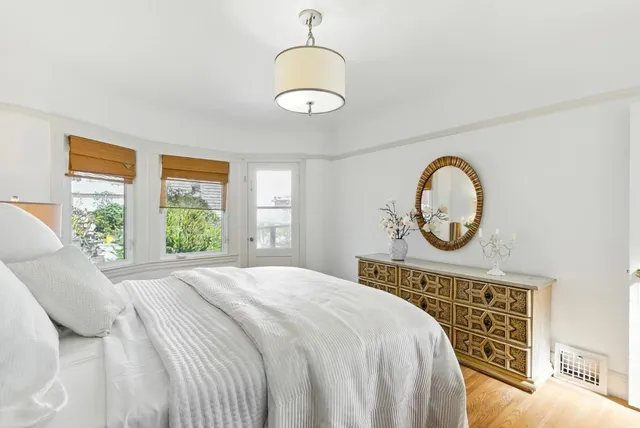 $949,000 | 214 Louisburg Street, San Francisco, CA 94112