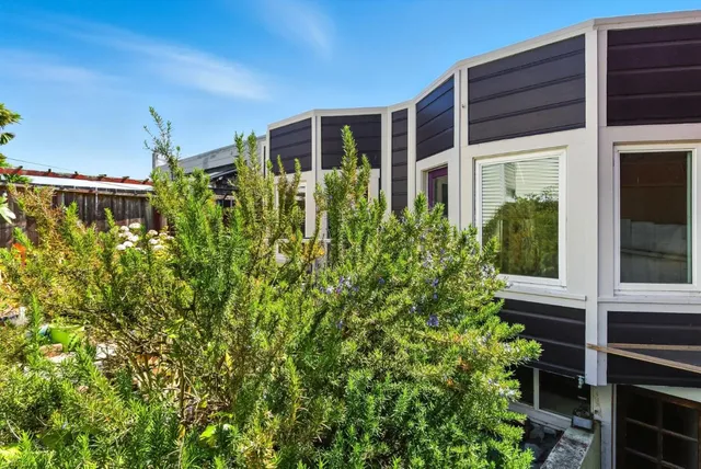 $949,000 | 214 Louisburg Street, San Francisco, CA 94112