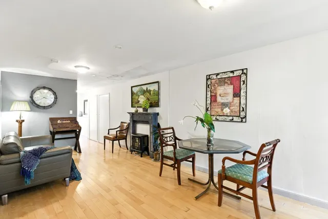 $949,000 | 214 Louisburg Street, San Francisco, CA 94112