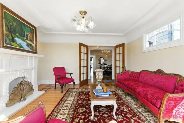 $949,000 | 214 Louisburg Street, San Francisco, CA 94112