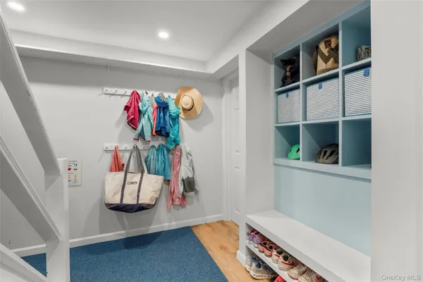 $14,000 | 42 Iselin Terrace, Larchmont, NY 10538