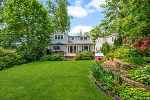 $14,000 | 42 Iselin Terrace, Larchmont, NY 10538