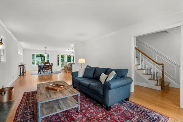 $14,000 | 42 Iselin Terrace, Larchmont, NY 10538